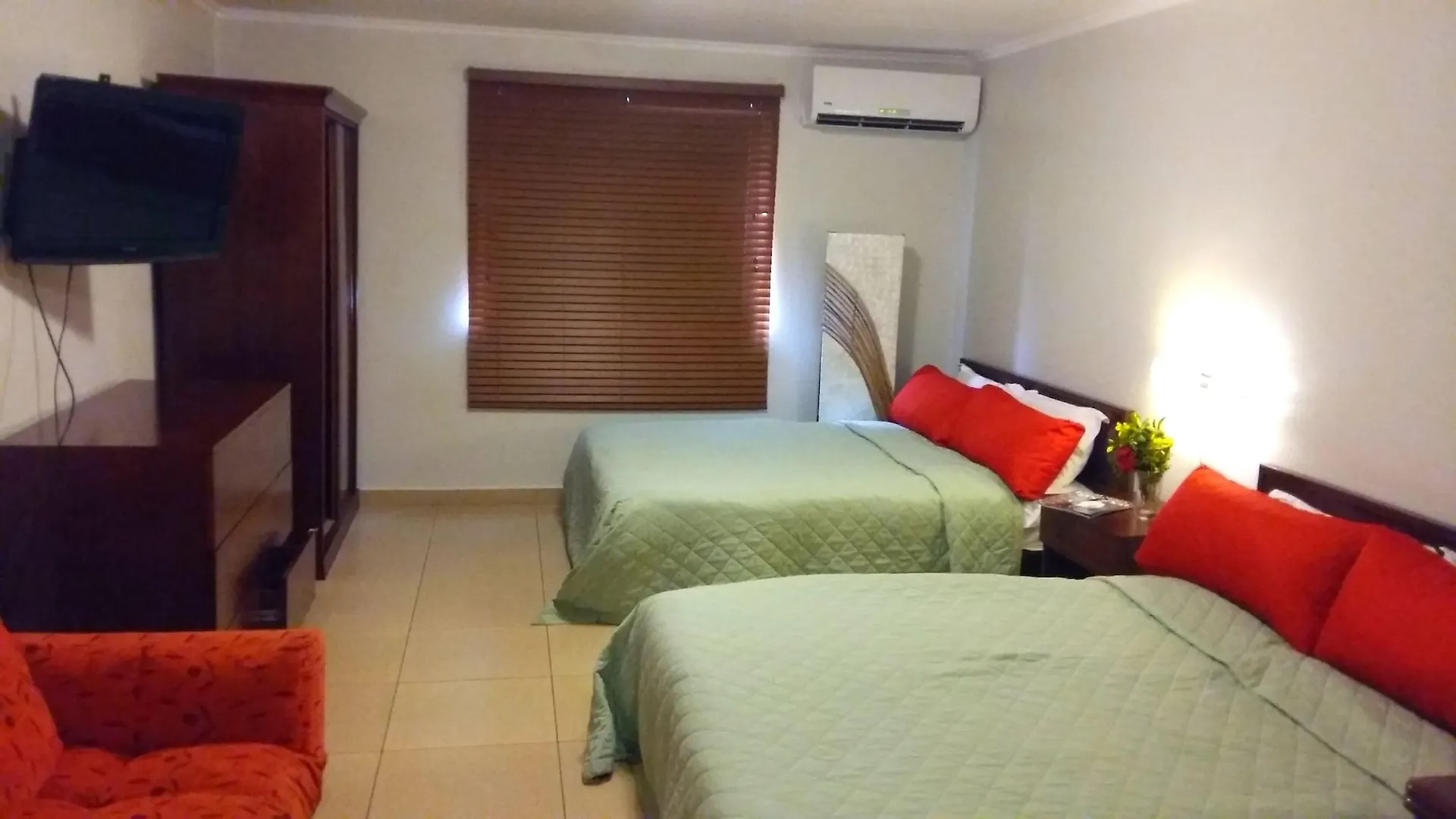 Apartment Dorado Eagle Beach Hotel Oranjestad