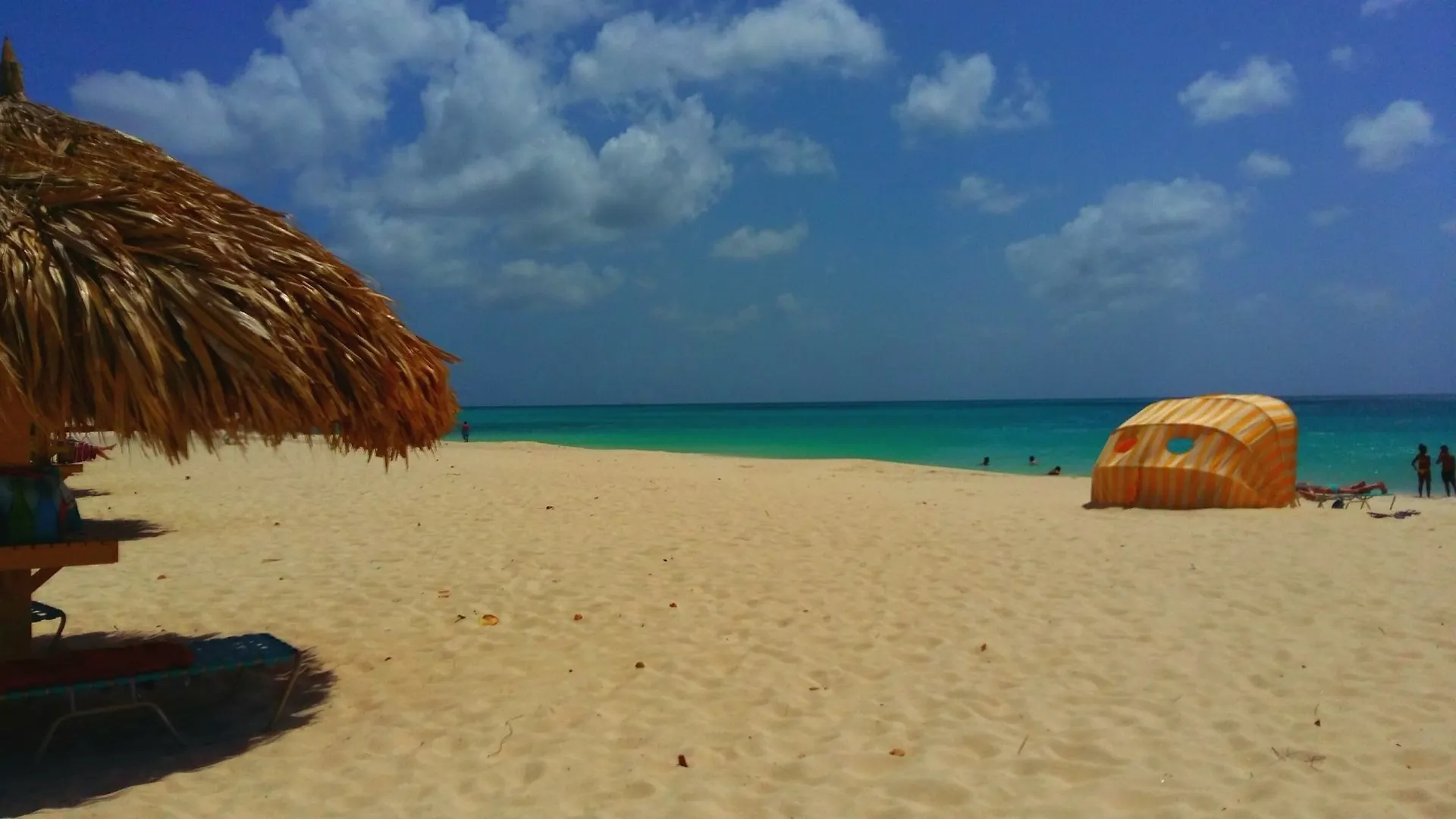 Dorado Eagle Beach Hotel Oranjestad