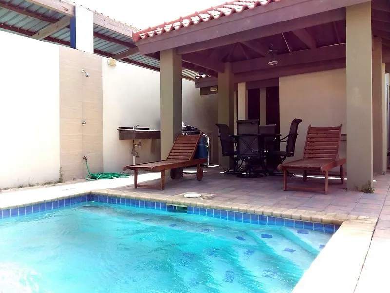 Dorado Eagle Beach Hotel Oranjestad 0*,