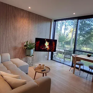 priv-studio-in-groene-omgeving-fietsen-parkeerplaats-inbegrepen.bruges-hotels.info/