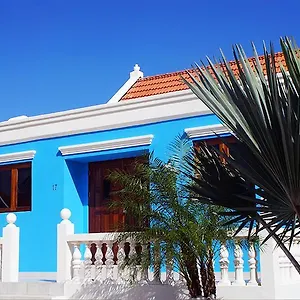 Villa Blue Cunucu With Pool, Aruba